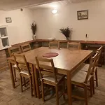 Tradicni Cesky Dum S Loznicemi V Podkrovi *