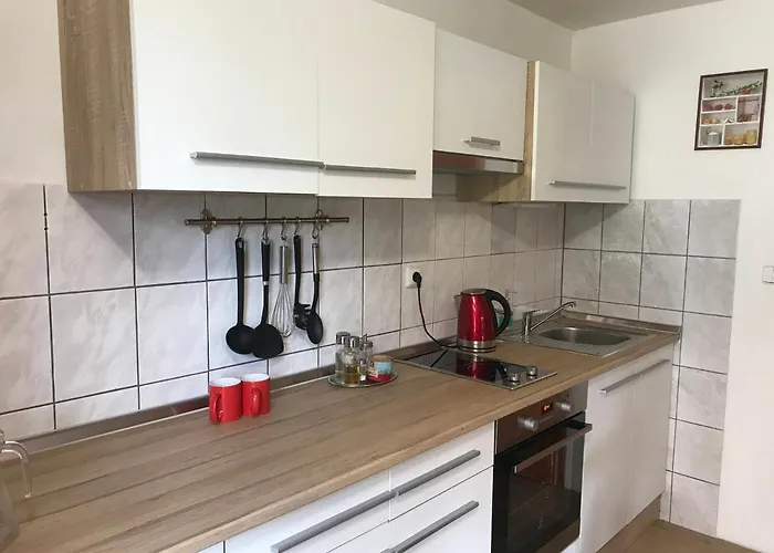 Tradiční český Dům S Ložnicemi V Podkroví