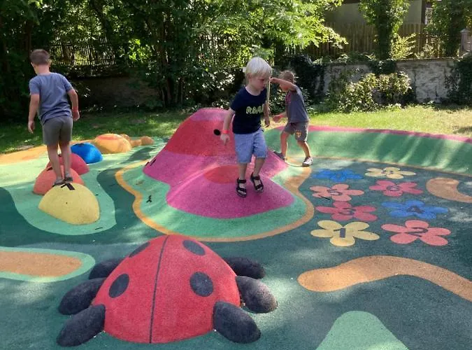 Apartmán Tradiční český Dům S Ložnicemi V Podkroví